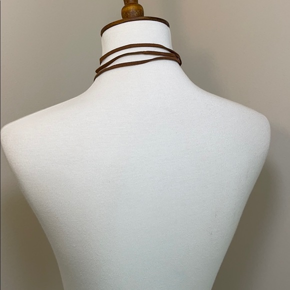 Long boho leather wrap layer necklace gold ends - Picture 4 of 6